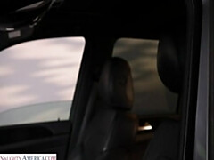 18 jahre, Braunhaarige, Betrug, Spermaladung, Aufs gesicht abspritzen, Hausfrau, Milf, Jungendliche (18+)