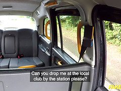 フェラチオ, イギリス人, 車, バック, インド人, 異人種間, ハメ撮り, 公共