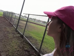 Amateur, Plage, Doigter, Petite amie, Embrassement, Orgasme, Pov, Mouillée
