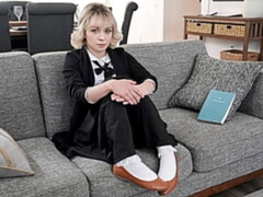 Anaal, Grote mammen, Blond, Pijpbeurt, Klein, Schoolmeisje, Kort haar, Tiener