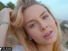 Anaal, Kont naar mond, Pijpbeurt, Sperma in gezicht, Gapende, Tiener, Speelgoed