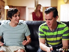 ブロンド, ドレス, ヒール, 淫乱熟女, 母, スペイン人, タトゥー, ヒモパン