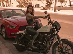 Gros seins, Sucer une bite, Club, En levrette, Poilue, Branlette thaïlandaise, Mère que j'aimerais baiser, Nénés