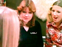 Embrassement, Lesbienne, Léchez, Lingerie, Chatte, Dénudage, Adolescente, Nénés