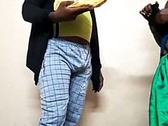 Hd, Ama de casa, Indio, Besar, Desnudo, Coño, Seducido, Esposa