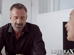 Anaal, Grote mammen, Bruinharig, Hardcore, Likken, Kut duiken, Realiteit, Anaal likken