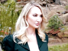 18 летние, Брюнетки, Женское доминирование, Лесбиянка, Лизание, Милф, Оргазм, Жесткий секс