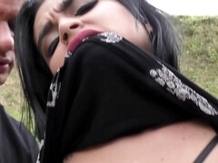 Meeting a nasty Latina outdoors and fucking her snatch