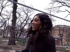 Zwart, Pijpbeurt, Rondborstig, Hardcore, Natuurlijke tieten, Orgasme, Openbaar, Tieten likken