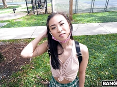 18 jahre, Asiatisch, Blasen, Braunhaarige, Hardcore, Hd, Im freien, Jungendliche (18+)