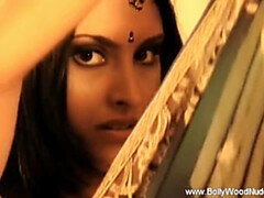 Enticing cutie's beautiful girl dirt