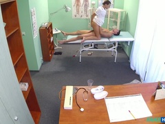 Amateur, Sucer une bite, Médecin, En levrette, Infirmière, Bureau, Chatte, Voyeur