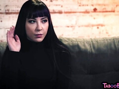 Анальный секс, Брюнетки, Глубокая глотка, Член, Сидя на лице, Лизание жопы, Молоденькие, Втроем