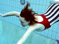 18 jahre, Leie, Strand, Braunhaarige, Hd, Lesbisch, Pool, Unter wasser