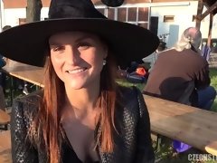 Garce, Dingue, Tir de sperme, Hard, De plein air, Pov, Pute, Nénés