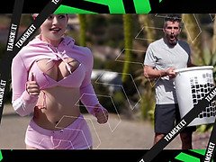 Americano, Verga grande, Papá, Hija, Corridas faciales, Pajear, Gritar, Tetas