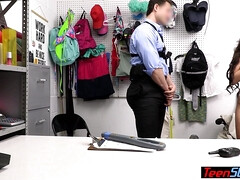 Grote mammen, Pijpbeurt, Rondborstig, Lul, Kut duiken, Realiteit, Geschoren, Uniformpje