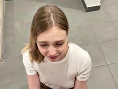Blond, Stel, Flashing, Hardcore, Gezichtspunt, Openbaar, Russisch