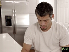 Grosser schwanz, Blondine, Bruder, Braunhaarige, Spermaladung, Schwanz, Hd, Ablutschen