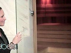 Braunhaarige, Geile alte tussi, Spermaladung, Kehlenfick, Handjob, Milf, Mutti, Stiefmutter