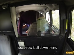 Tetas grandes, Mamada, Coche, Estilo perrito, Masturbación, Al aire libre, Pov, Coño