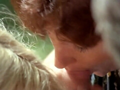 Blonde, Sucer une bite, Brunette brune, Queue, Français, Hard, Orgie, Rétro ancien