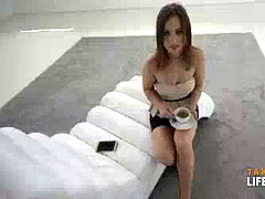 Anal, Mamada, Morena, Corridas faciales, Penetracion con dedos