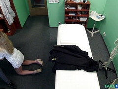 Enthousiasteling, Pijpbeurt, Handbeurt, Likken, Verpleegster, Kut duiken, Uniformpje, Bekijker