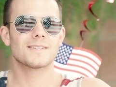 お尻, ブロンド, フェラチオ, 女 人男 人, 手コキする, なめる, ガリガリ, ティーン