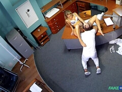 Любители, Язык в попке, Собачьи, Лизание, Медсестра, В офисе, Униформа, Подглядывание