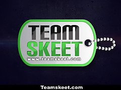 Bruinharig, Sperma, Sperma shot, Harig, Hardcore, Kut duiken, Geschoren, Tiener