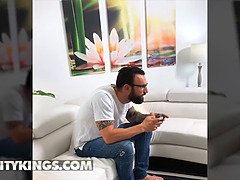 Anal, Gros cul, Gros seins, Sucer une bite, Léchez, Masturbation, Chatte, Tatouage