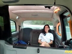 Culo, Coche, Checa, Polla, Estilo perrito, Orgasmo, Pov, Público