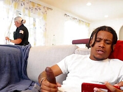 18, デカ尻, 黒人, ブロンド, フェラチオ, 淫乱熟女, ティーン, ユニフォーム