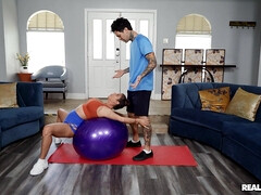 デカチン, 黒人, フェラチオ, 開帳, なめる, 母, ピアス, スパンキング