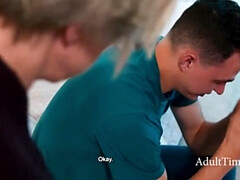 Tetas grandes, Rubia, Tetona, Familia, Gafas, Madres para coger, Madrastra, Tabú