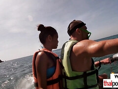 18 ans, Amateur, Grosse bite, Sucer une bite, Fait maison, De plein air, Adolescente, Sous la jupe