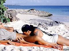 18, デカ尻, デカチン, デカパイ, ブロンド, フェラチオ, ガリガリ, ティーン