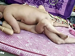 18 ans, 69, Anal, Bisexuelle, Couple, Femme au foyer, Indienne, Épouse