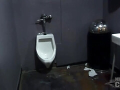 Amateur, Beauté, Gros seins, Brunette brune, Gorge profonde, Groupe, Orgasme, Pisser