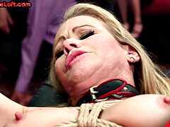 Lécher le cul, Bondage, Gorge profonde, Domination, Fétiche, Latex, Public