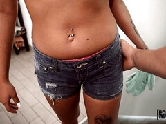 Kont, Lieveling, Grote lul, Blond, Gek, Mager, Tiener, Tieten likken