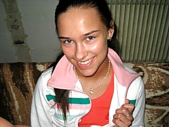 Amateur, Grosse bite, Sucer une bite, En levrette, Seins naturels, Maigrichonne, Grande, Nénés