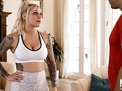 Gros cul, Grosse bite, Gros seins, Blonde, Sucer une bite, En levrette, Mère que j'aimerais baiser