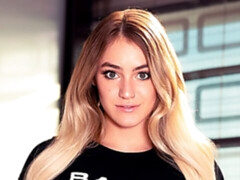 Grosser arsch, Blondine, Hundestellung, Behaart, Handjob, Masturbation, Jungendliche (18+), Titten