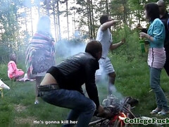 Amateur, Sucer une bite, Collège université, Tir de sperme, De plein air, Fête, Piercing, Russe