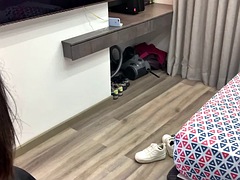 Grosse titten, Konturen der schamlippen, Geile alte tussi, Latina, Milf, Stiefmutter, Titten, Spanner