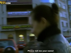 Blonde, Masturbation, De plein air, Piercing, Public, Avaler, Plan cul à trois