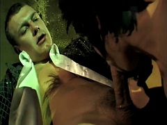 Beauté, Grosse bite, Gros seins, Blonde, Tir de sperme, Branlette thaïlandaise, Mère que j'aimerais baiser, Nénés