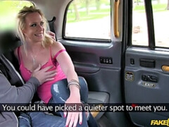 Enthousiasteling, Anaal, Pijpbeurt, Auto, Sperma shot, Sperma in gezicht, Buiten, Kut duiken